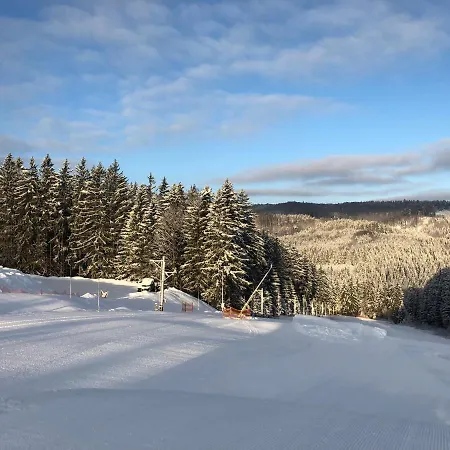 Hotel Rekreacni Areal Na Trojaku 3*