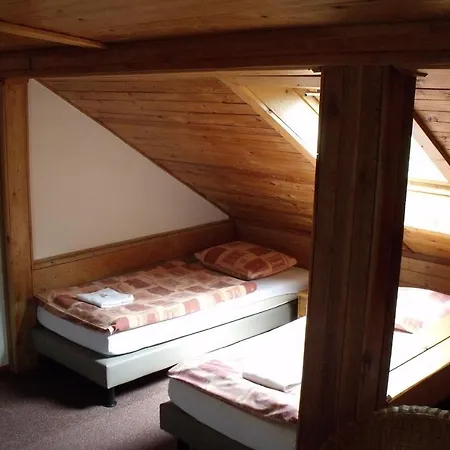 Hotel Rekreacni Areal Na Trojaku 3*
